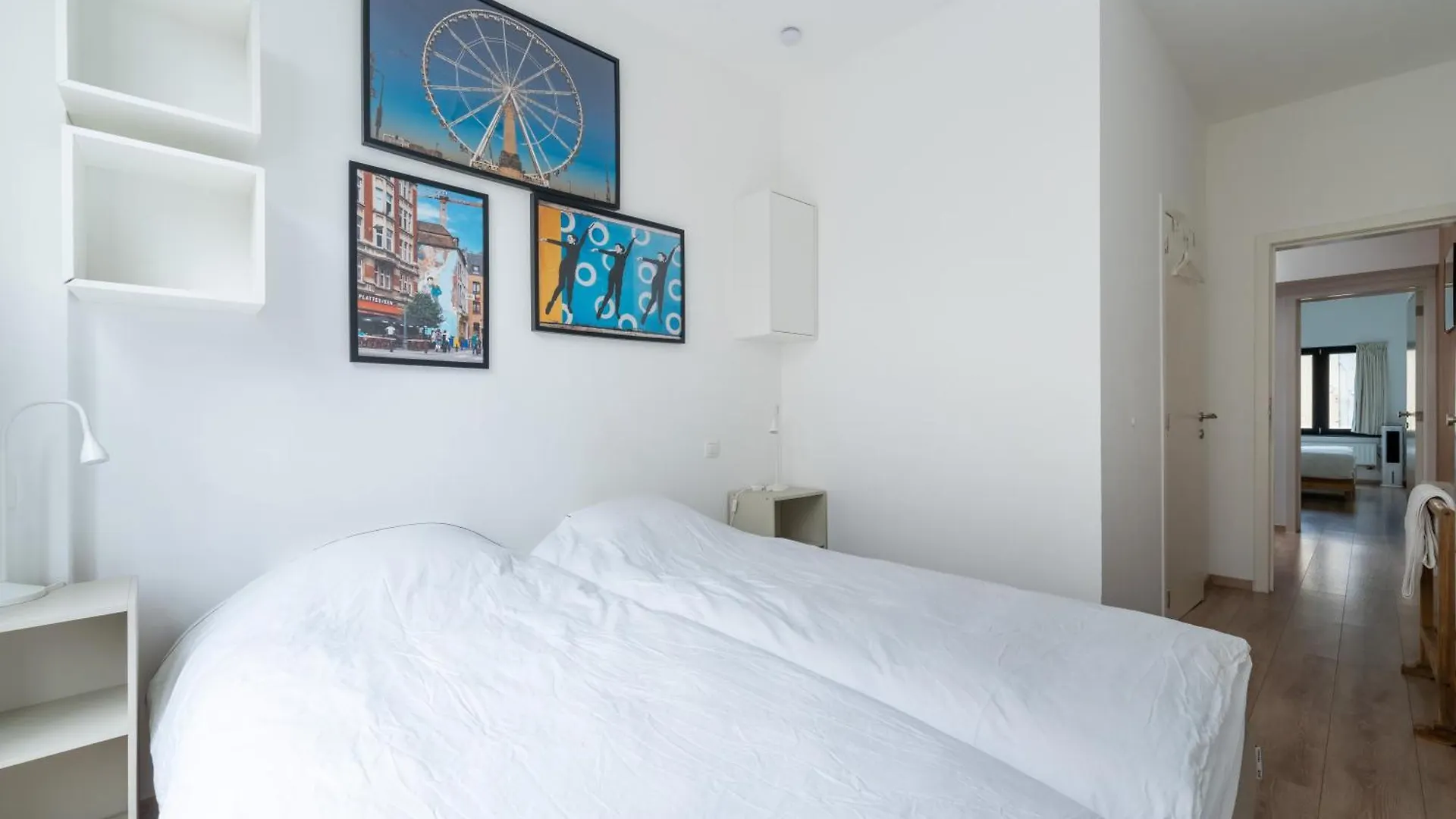6 Bedroom House With Private Bathrooms In Bxl Downtown Brüsszel 0*,  Belgium