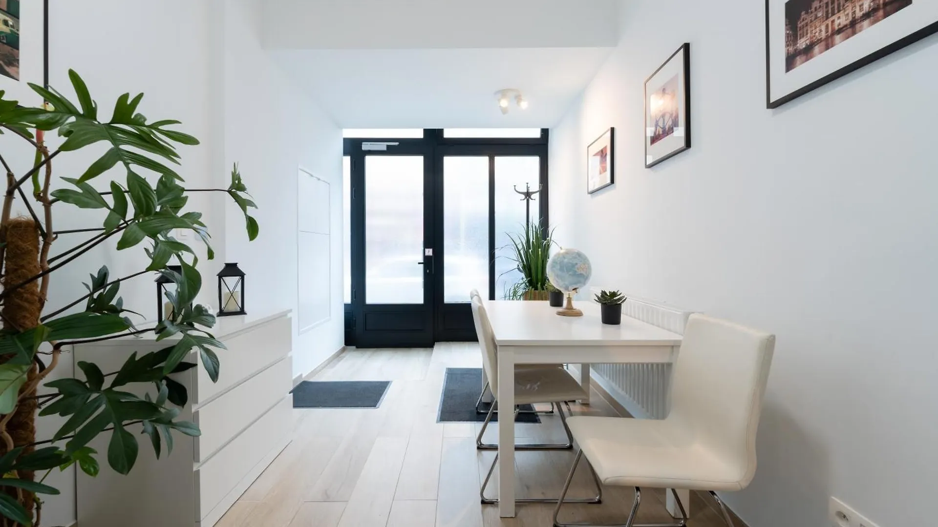 شقة 6 Bedroom House With Private Bathrooms In Bxl Downtown بروكسل